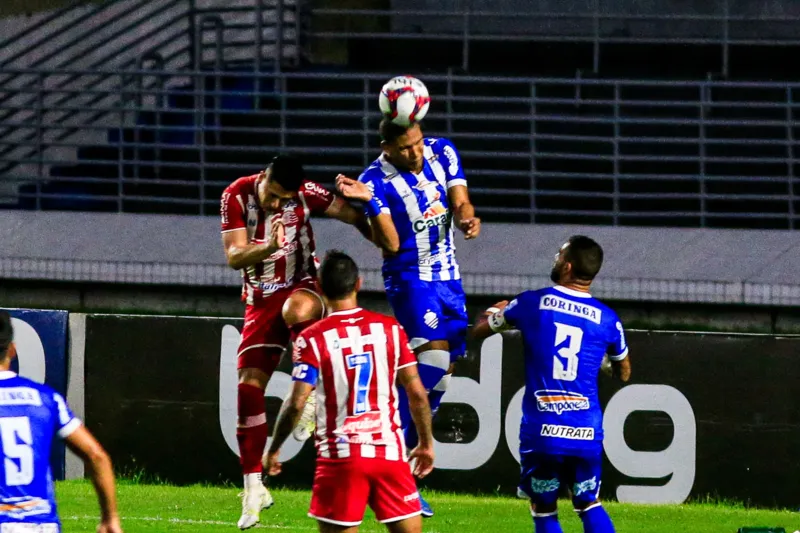 CSA cresce no segundo tempo, mas volta a ser derrotado pelo Náutico na Série B: 1 a 0