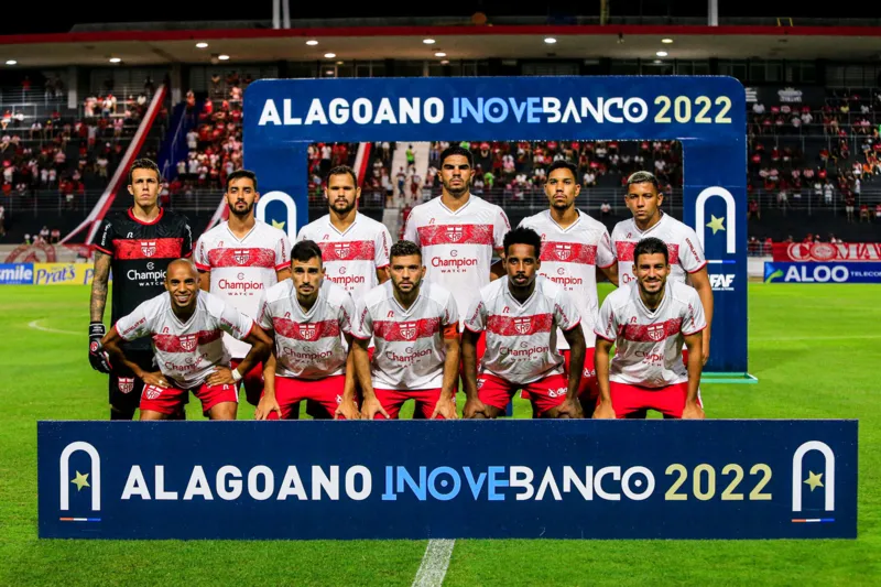 Elenco do CRB tem passado por uma crise interna de Covid-19