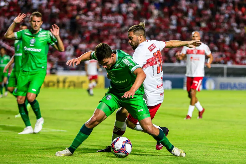 CRB vem decepcionando em frente à sua torcida
