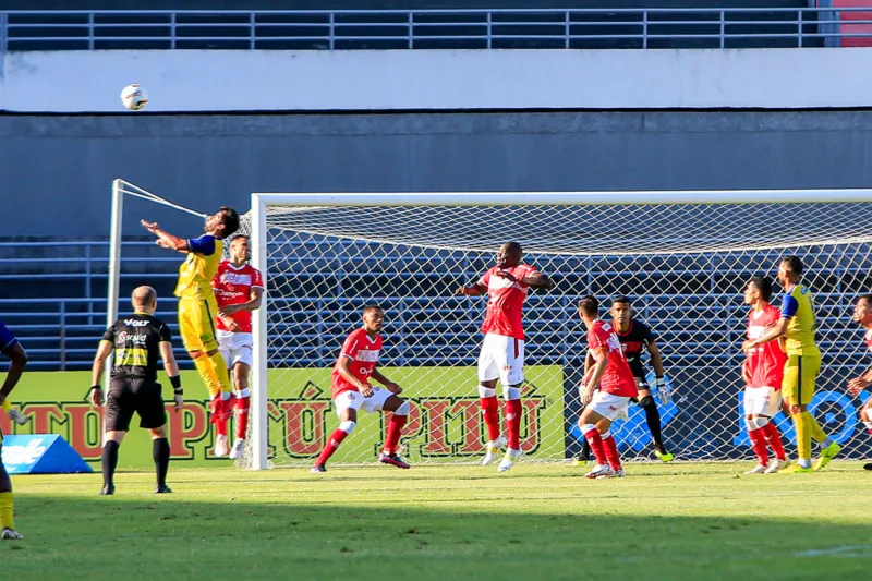 CRB vence o Aliança, pelo Campeonato Alagoano, e entra no G4: 2 a 0