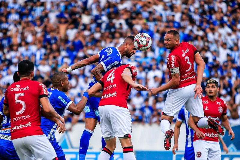 Foi por pouco! CSA atropela o Brasil de Pelotas no Rei Pelé, mas vitória do Avaí frustra acesso: 4 a 0