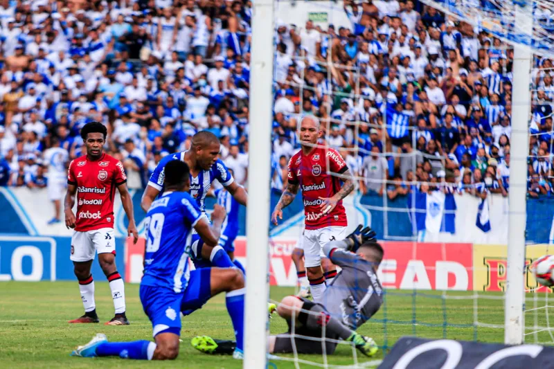 CSA terminou a Série B em quinto lugar, com 62 pontos