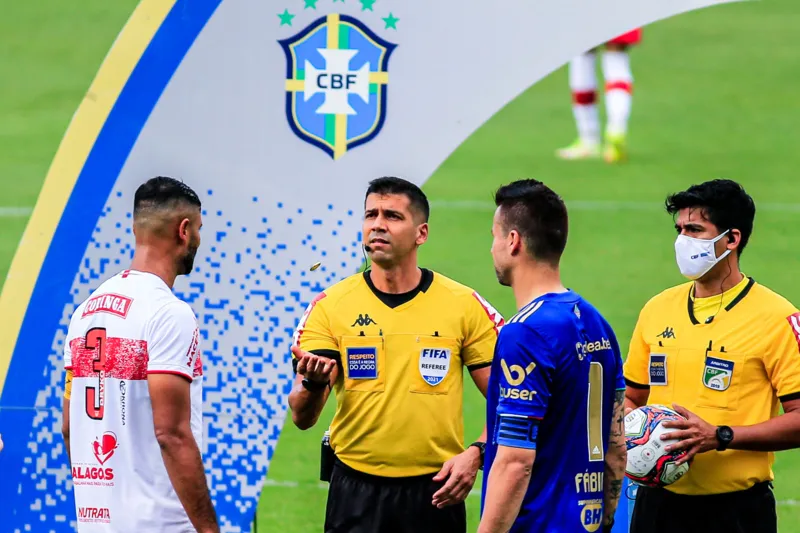 CRB fica no 0 a 0 com o Cruzeiro e perde a oportunidade de assumir a liderança da Série B