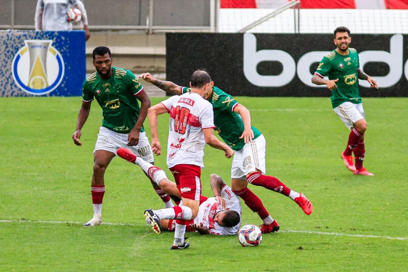 CRB fica no 0 a 0 com o Cruzeiro e perde a oportunidade de assumir a liderança da Série B