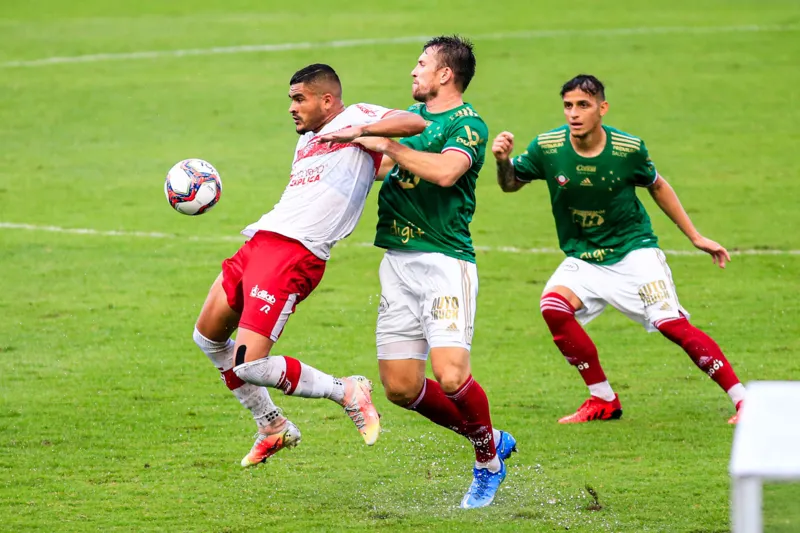 CRB fica no 0 a 0 com o Cruzeiro e perde a oportunidade de assumir a liderança da Série B
