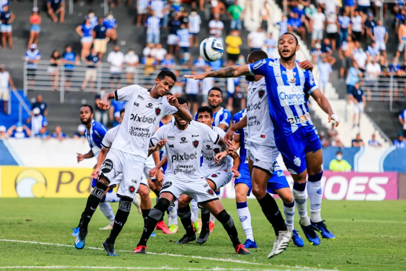 Artilheiro Rodrigo Rodrigues marca duas vezes e CSA vence a primeira na Copa do Nordeste 2022: 3 a 0