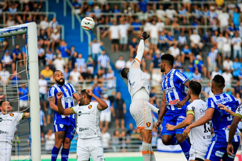 Pela Série B, CSA bate o Sport por 1 a 0, e conquista sua primeira vitória na competição
