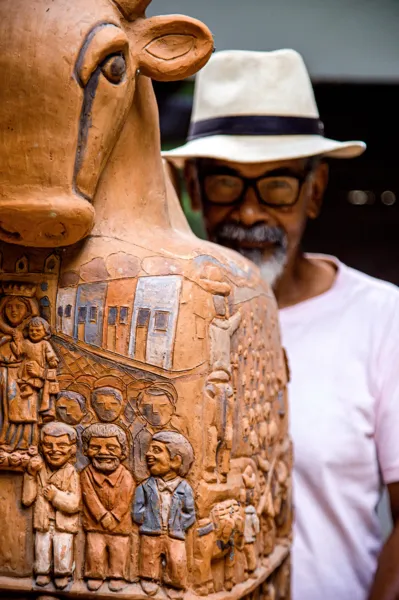 João das Alagoas e a arte de contar histórias por meio do barro