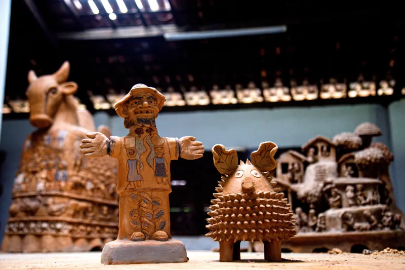 João das Alagoas e a arte de contar histórias por meio do barro