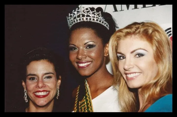 Julie Alves quando foi eleita Miss Brasil das Américas