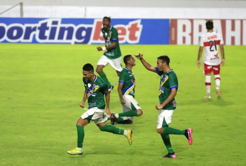 CRB fica no empate com o Altos-PI e enfrenta o Bahia na próxima fase do Nordestão: 1 a 1