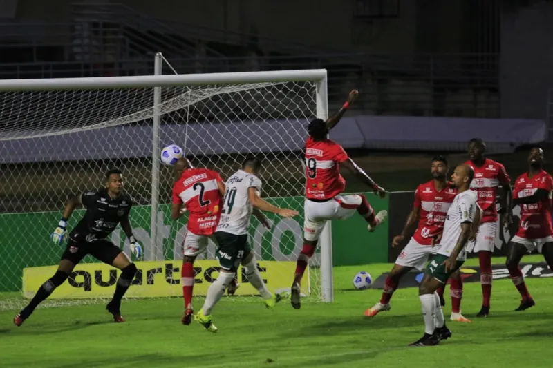 CRB perde para o Palmeiras, no Rei Pelé, no jogo de ida da Copa do Brasil: 1 a 0