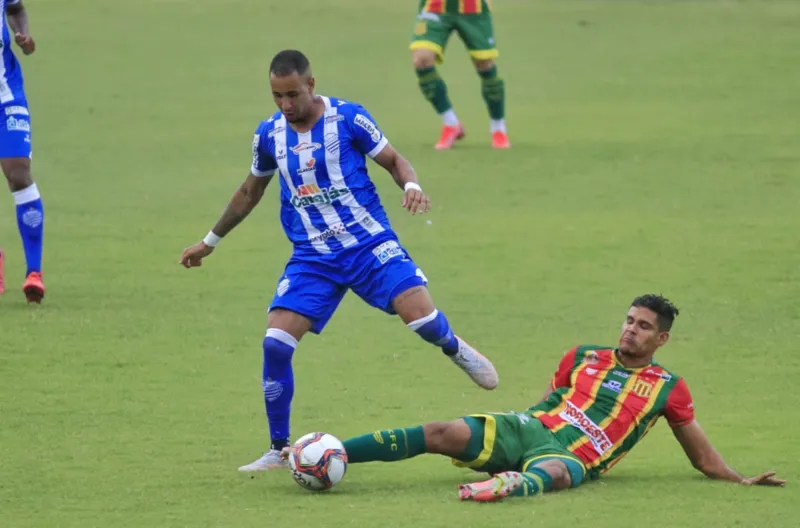 CSA fica no empate por zero a zero com o Sampaio e segue sem vencer na Série B