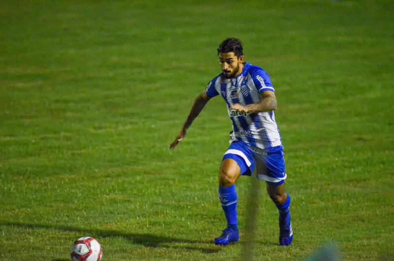 Após poucos jogos, Patrick Brey não é mais atleta do CSA