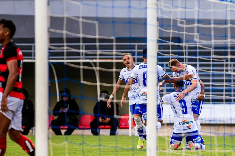 CSA joga bem, bate o Vitória e lidera Grupo B da Copa do Nordeste: 3x1
