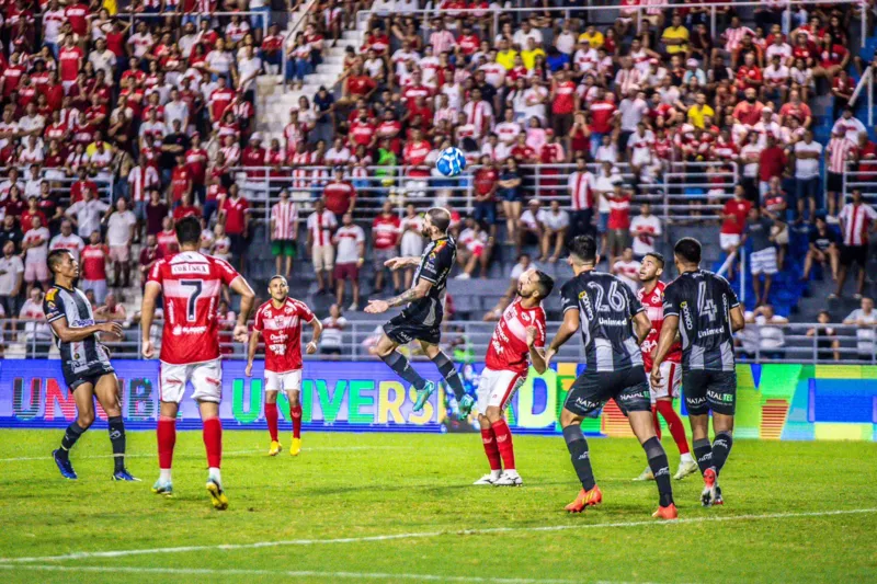 ABC teve as melhores chances do primeiro tempo