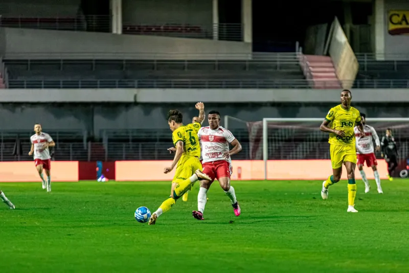 CRB vence o Mirassol e deixa a zona de rebaixamento da Série B: 2x0