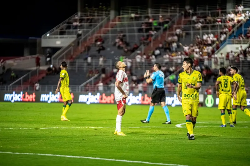 CRB vence o Mirassol e deixa a zona de rebaixamento da Série B: 2x0