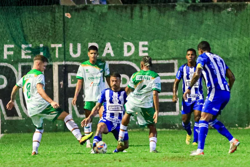 CSA encontrou uma forte marcação do Hulk