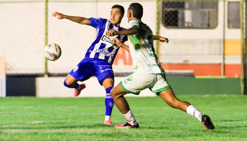 Com time alternativo, CSA vence o Coruripe na estreia da Copa AL
