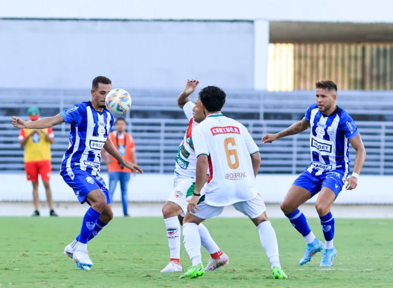 CSE quebra tabu de 30 anos e derrota o CSA no Estádio Rei Pelé