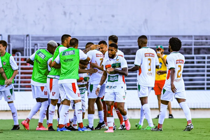 CSE quebra tabu de 30 anos e derrota o CSA no Estádio Rei Pelé