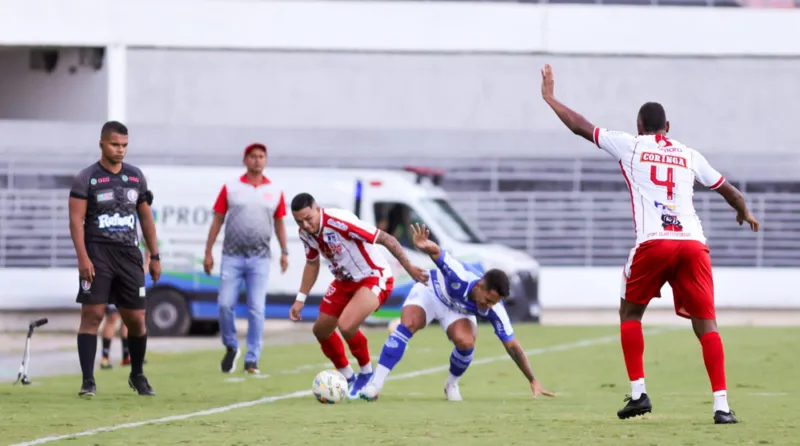 CSA leva empate do Penedense e tem vaga no G4 do Alagoano ameaçada