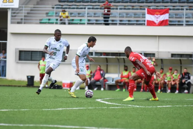 Murici joga bem, mas fica no 1 a 1 com o Sergipe e é eliminado da Série D