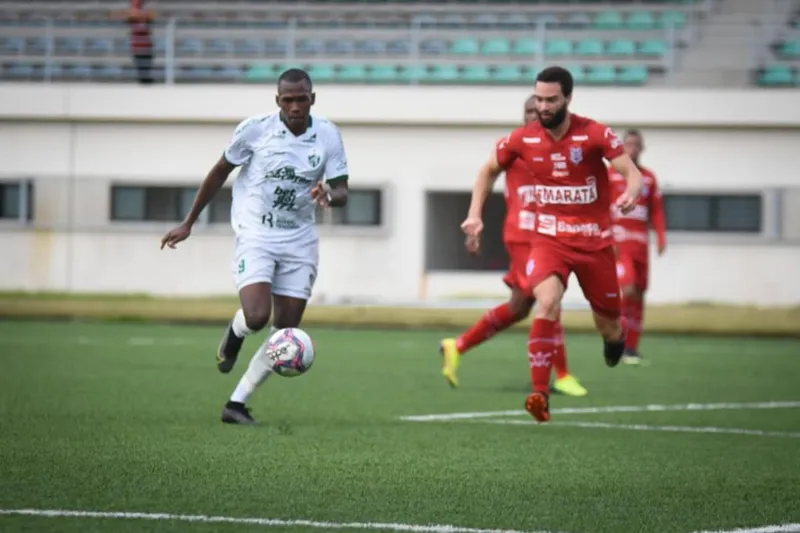 Murici joga bem, mas fica no 1 a 1 com o Sergipe e é eliminado da Série D