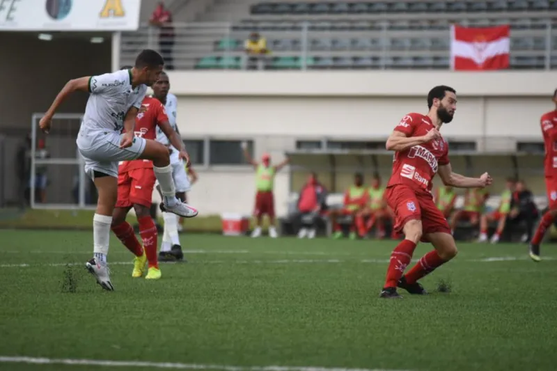 Murici joga bem, mas fica no 1 a 1 com o Sergipe e é eliminado da Série D