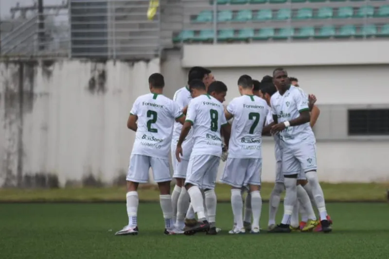 Murici joga bem, mas fica no 1 a 1 com o Sergipe e é eliminado da Série D