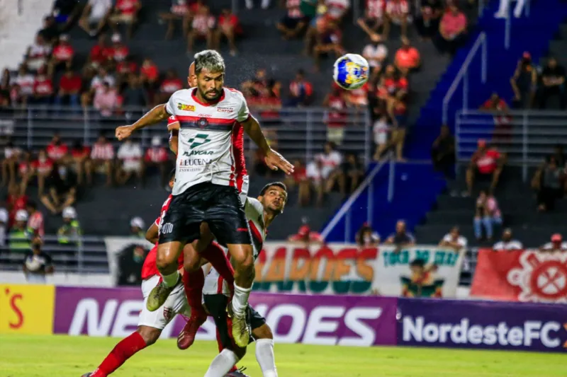 CRB bate o Moto Club por 2 a 0 e garante vaga na Copa do Nordeste 2022