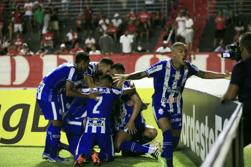 No segundo clássico do ano, CRB e CSA ficam no empate por 1 a 1, pelo Nordestão