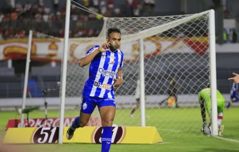 Zagueiro Werley marcou o gol de empate do CSA no Clássico