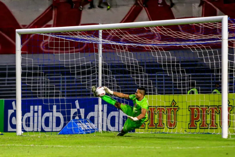 Diogo Silva consagrou-se pela segunda vez na temporada e colocou Galo na final