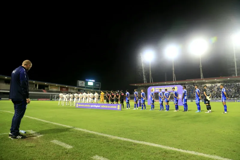 Estádio Rei Pelé iluminado e lindo para este espetáculo do futebol brasileiro!