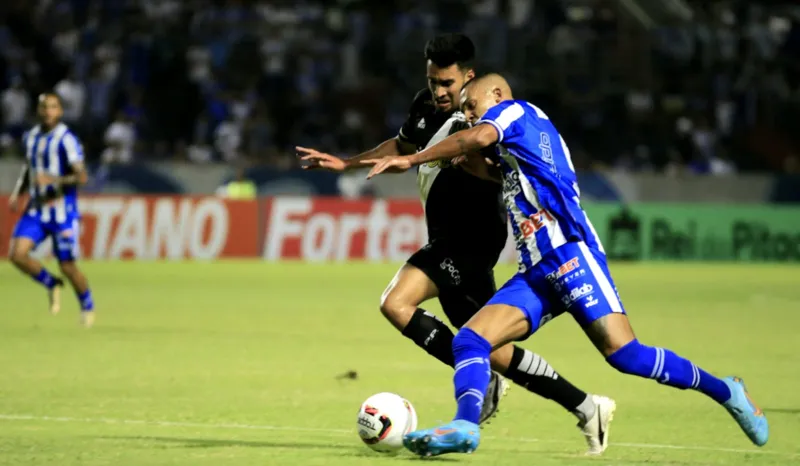 Momento da primeira etapa da noite de futebol em Alagoas