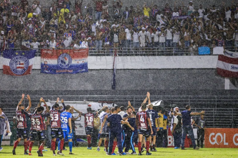 Na despedida da temporada 2022, mas tranquilo na tabela da Série B, CRB perde para o Bahia: 2 a 1