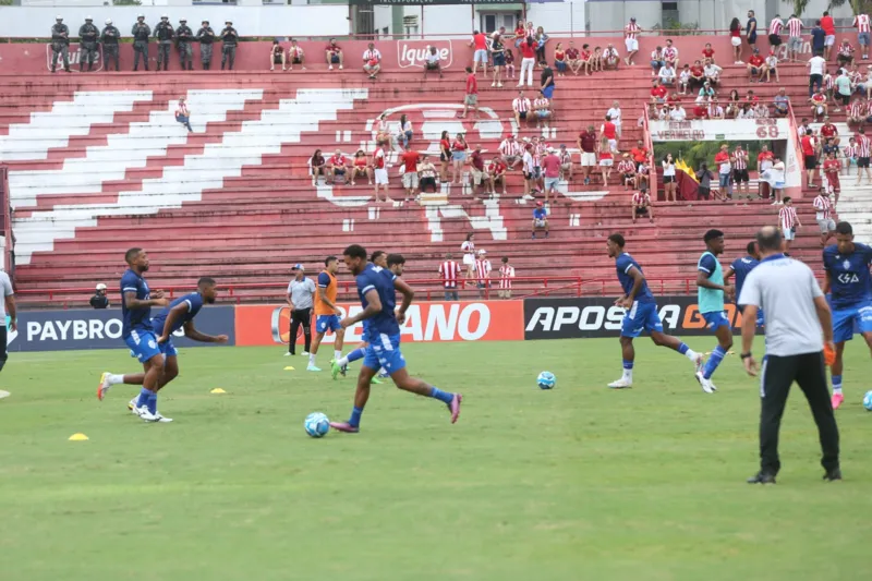 Nos Aflitos, CSA empata com o Náutico e ganha uma posição: 0 a 0
