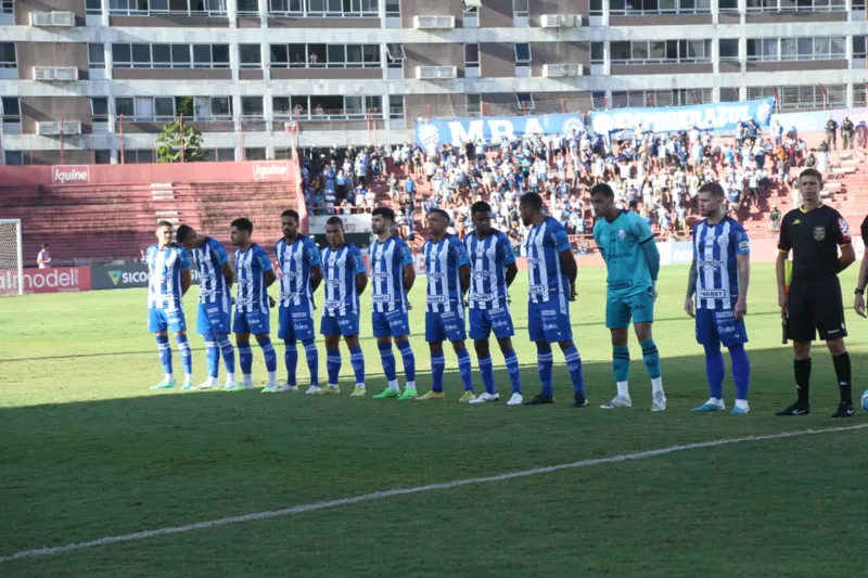 Elenco do Azulão foi todo desmontado