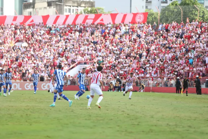 Nos Aflitos, CSA empata com o Náutico e ganha uma posição: 0 a 0