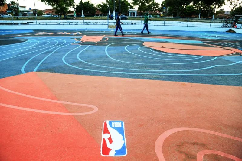 NBA entrega nesta segunda quadra de basquete para comunidade do Vergel