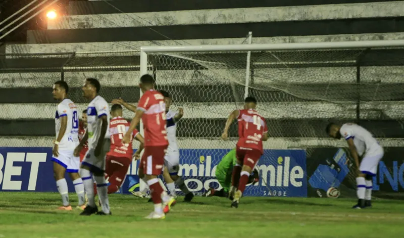 Contra o lanterna Jaciobá, CRB leva sufoco e fica no empate por 1 a 1, em Arapiraca
