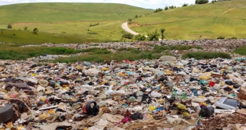 Imagem ilustrativa da imagem Lixo hospitalar ameaça equilíbrio ambiental e expõe catadores à contaminação