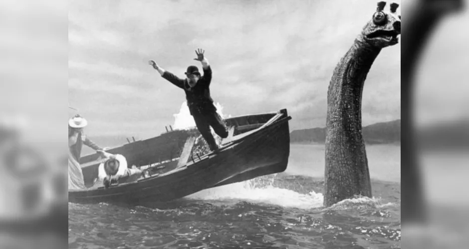 Imagem ilustrativa da imagem Pesquisadores acham modelo de monstro no fundo do Lago Ness