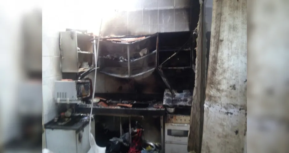 Imagem ilustrativa da imagem Moradora esquece fogão ligado e provoca incêndio em Marechal Deodoro
