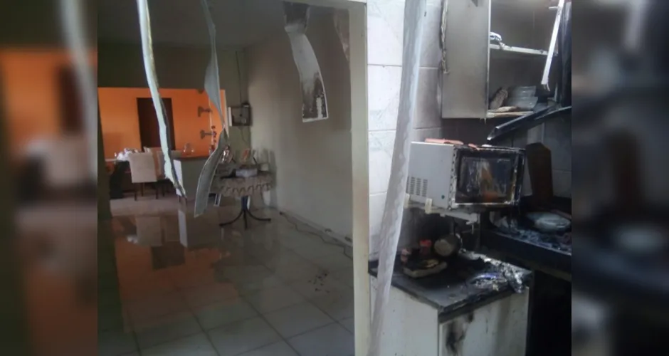Imagem ilustrativa da imagem Moradora esquece fogão ligado e provoca incêndio em Marechal Deodoro
