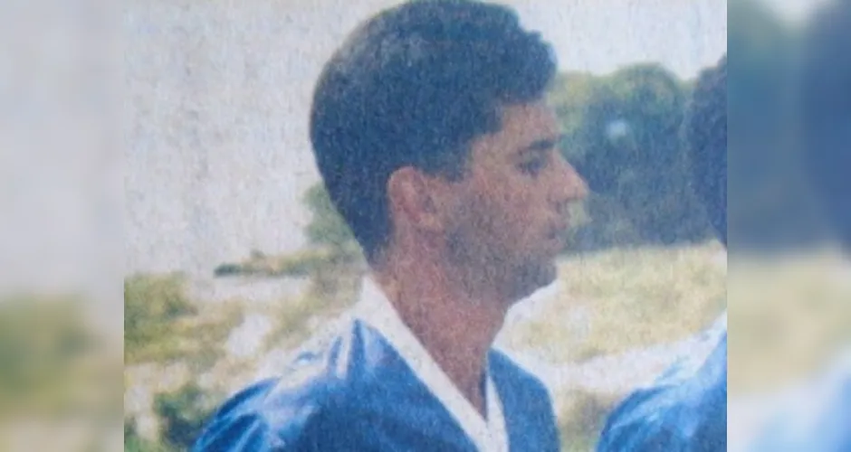 Imagem ilustrativa da imagem Técnico da Chapecoense, Caio Júnior já foi jogador do CSA