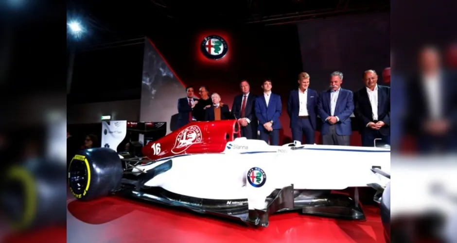 Imagem ilustrativa da imagem Sauber anuncia Marcus Ericsson e Charles Leclerc como pilotos para 2018