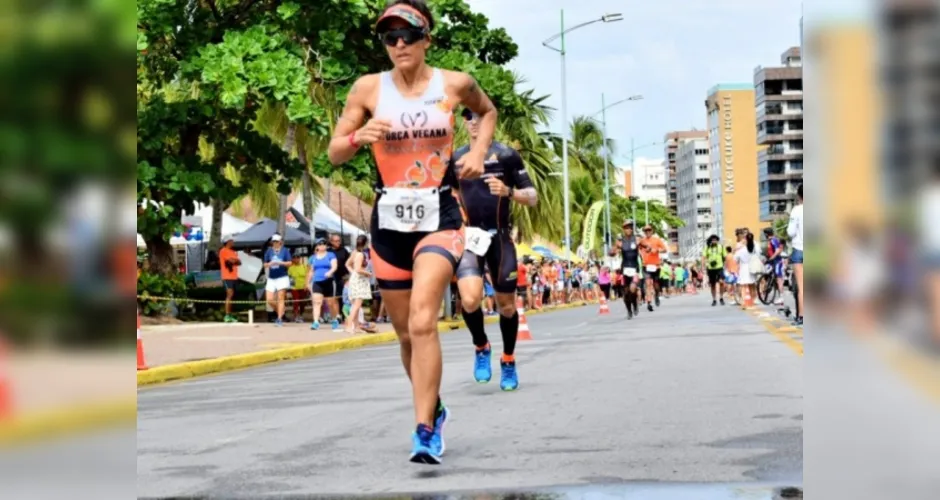 Imagem ilustrativa da imagem Ex-triatleta, organizador do Ironman 70.3 recebe título de Cidadão Honorário de Maceió